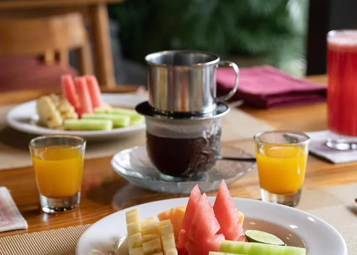 Svarga Bebek 4*